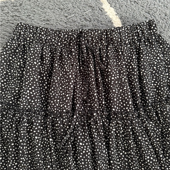 SHEIN Confetti Print Frill Trim Skirt - Picture 2 of 5